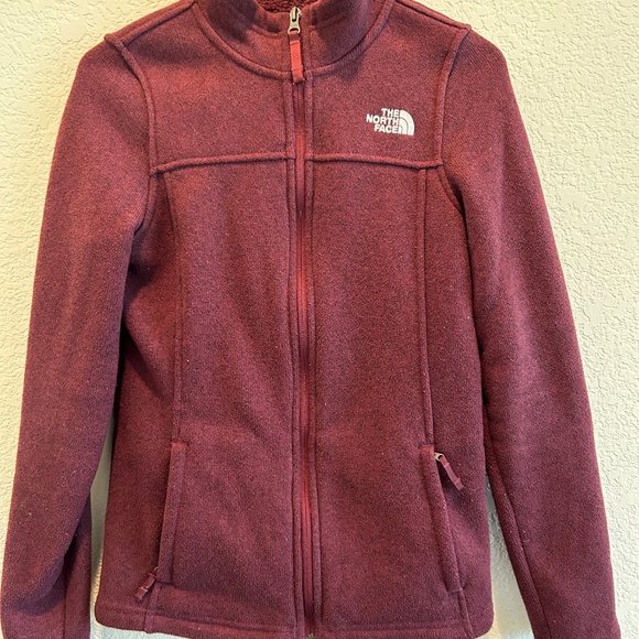 The North Face Burgundy Full Zip Fleece Jacket - Picture 1 of 4